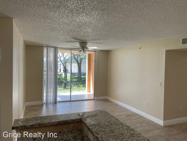 Foto del edificio - 1210 Wildwood Lakes Blvd