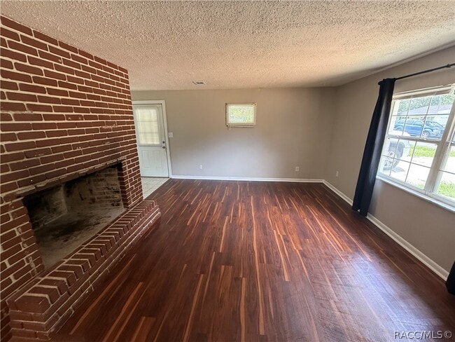 Building Photo - 655 S Marlene Point