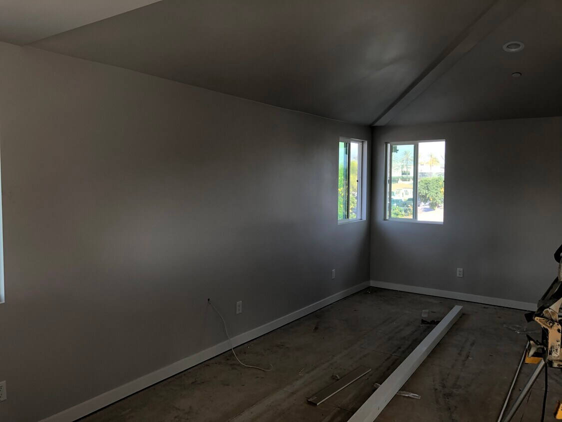 Living room - 21826 Clarkdale Ave