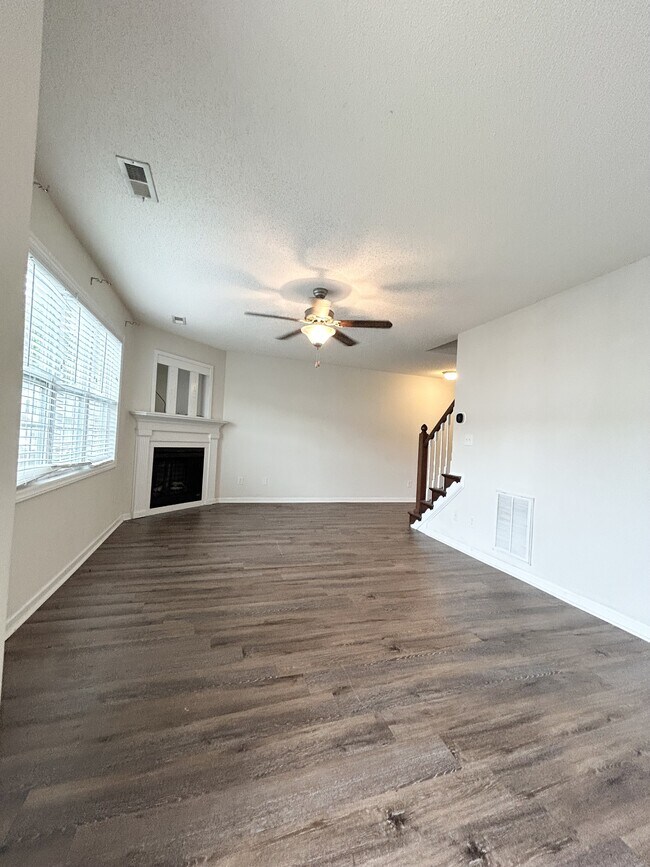 Foto del edificio - 1222-12W3 Cross Creek Cir