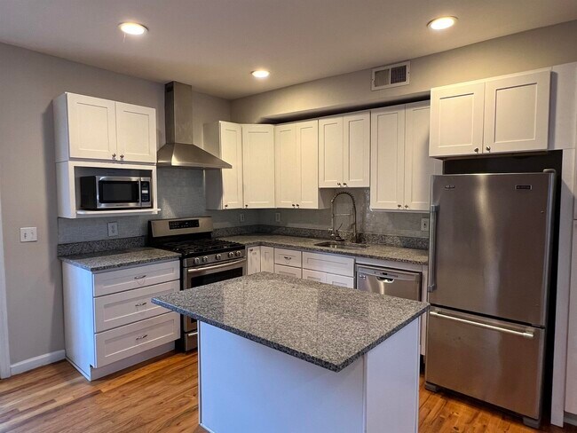 Foto del edificio - 222 4th St