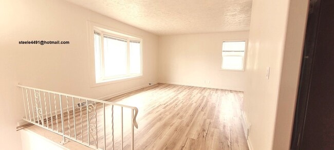 Building Photo - 3011 Joann Ave