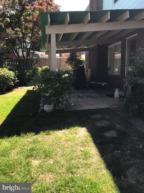 Building Photo - 9209 Chanute Dr
