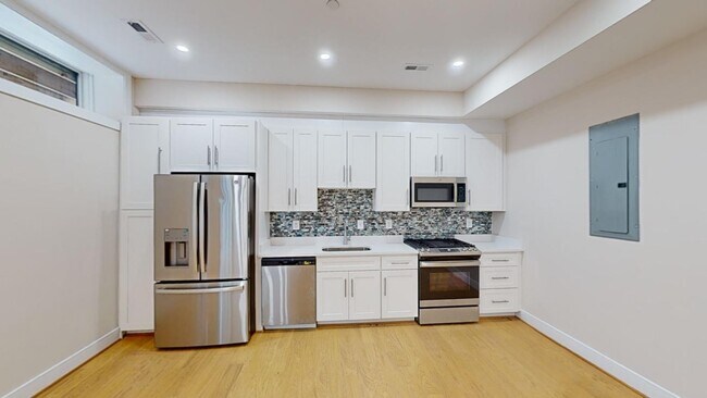 Foto del edificio - 3520 10th St NW