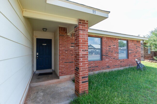 Foto del edificio - 11 Woodcock Cir