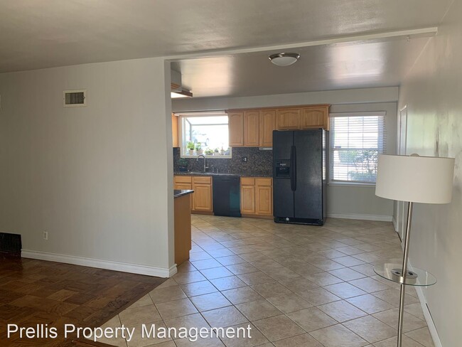 Building Photo - 4 br, 2 bath House - 17052 Barneston Street