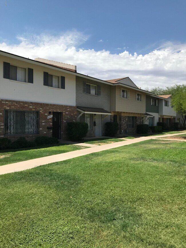 Foto del edificio - 4577 N 17th Ave