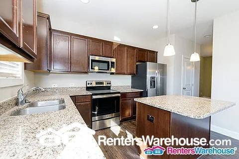 Building Photo - Lovely 4-bedroom home in a great Raleigh l...