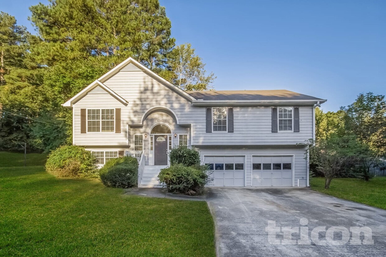 Primary Photo - 5390 Springbrook Dr SW