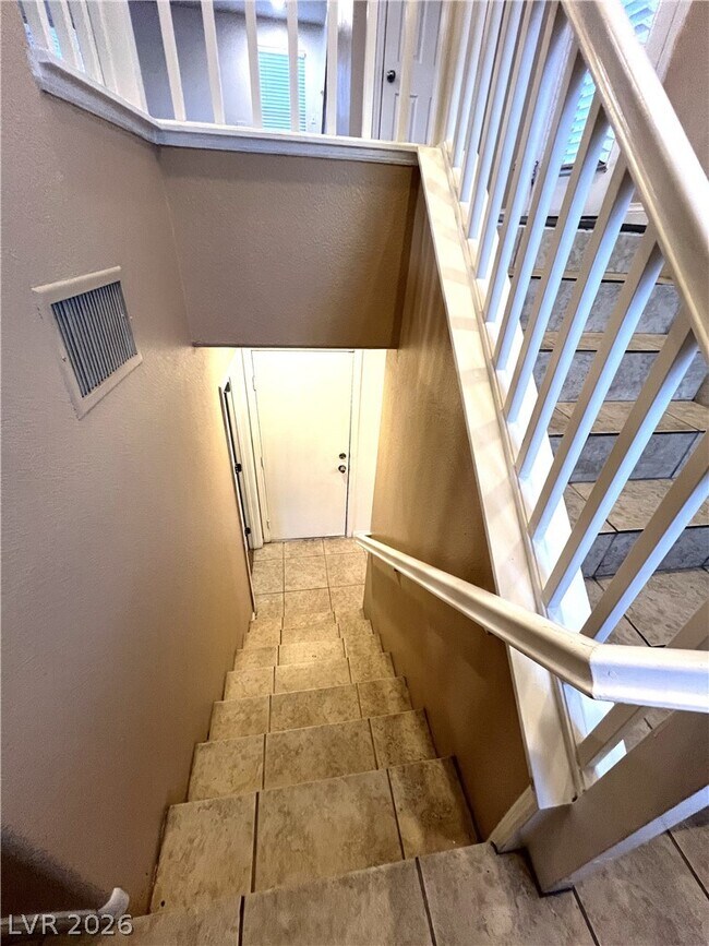 Foto del edificio - 4762 Burgess Park Ct