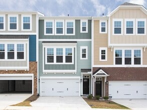 Building Photo - 1248 Commack Dr