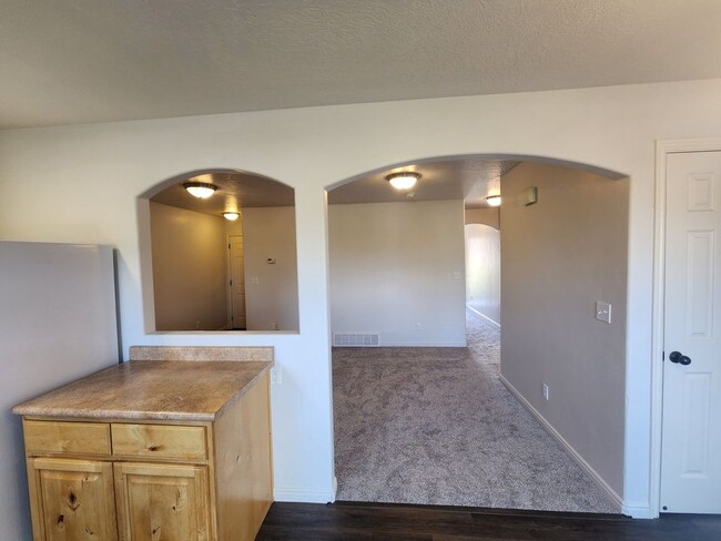 Building Photo - 2034 Churchill Drive