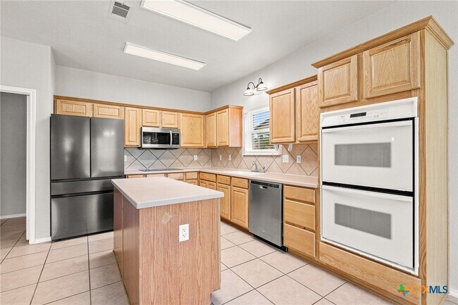 Foto del edificio - 5806 Chuckwagon Cir
