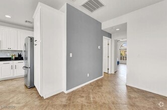 Building Photo - 11821 Amistoso Ln