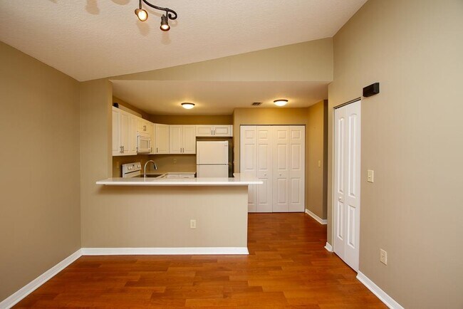 Building Photo - 35209 Harbour Vista Cir