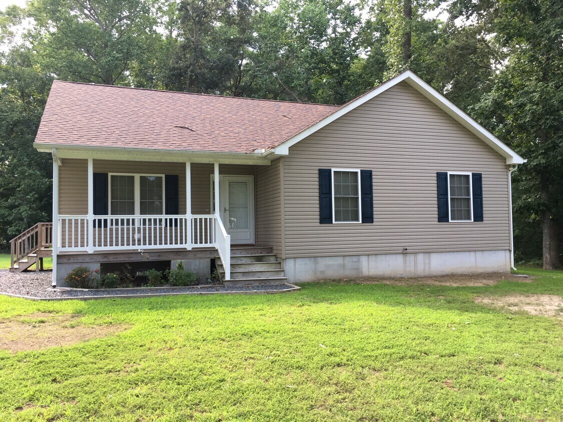 Primary Photo - 37084 Mutiny Dr