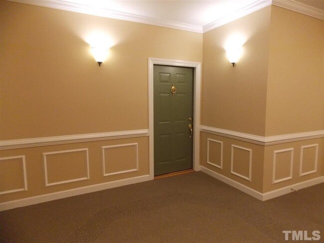 Building Photo - 8021 Allyns Landing Way