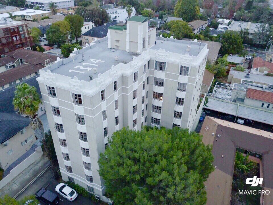 Foto principal - 1314 N Hayworth Ave