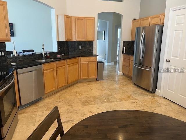 Foto del edificio - 321 Henley Cir