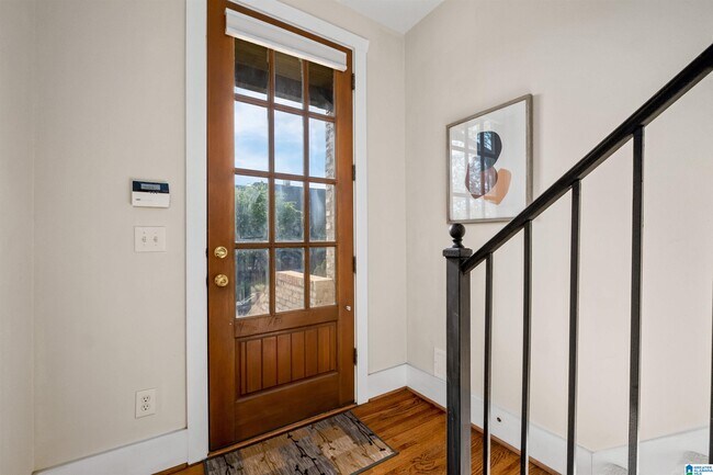 Building Photo - 2109 Eagle Ridge Dr