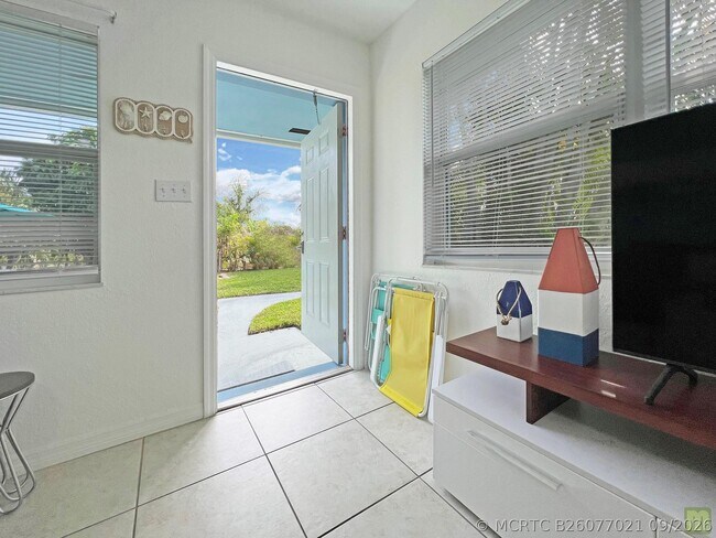 Foto del edificio - 2695 SE 1st Ct