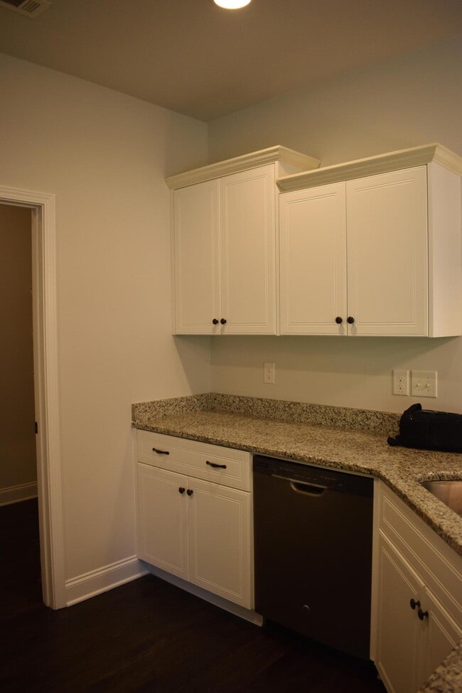 Foto del edificio - 119 Oliver Hardy Ct