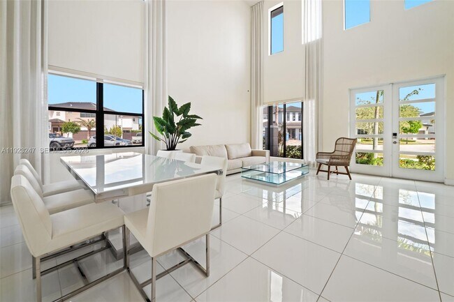 Foto del edificio - 16060 NW 89th Ct