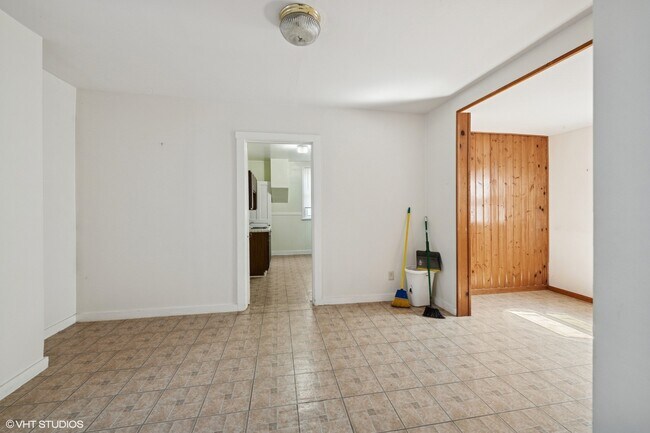 Foto del edificio - 2144 W Montrose Ave