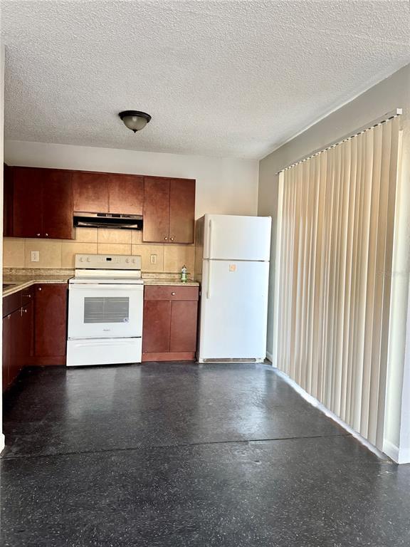 Foto del edificio - 8306 N 13th St