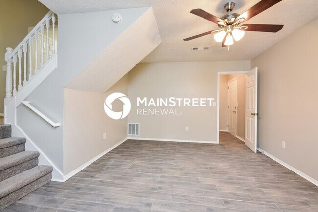 Foto del edificio - 3 Bedroom Pet-Friendly Home in Lithonia, GA with Main Street Renewal