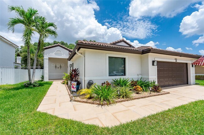 Foto del edificio - 16185 SW 2nd Dr