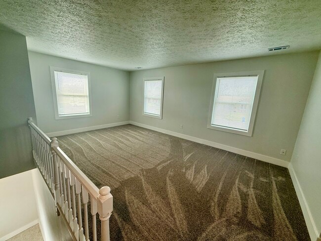 Building Photo - 6274 Sweetwater Ct