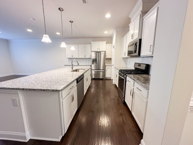 Building Photo - Radiant Townhouse located in Raleigh