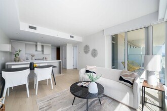 Building Photo - 5199 Brighouse Way