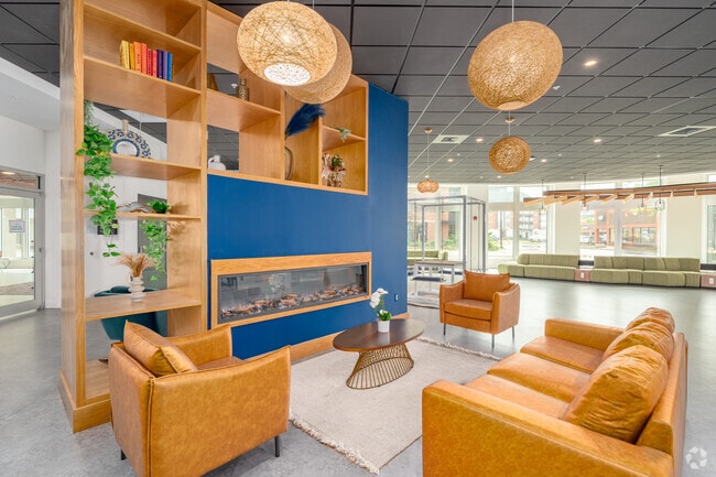 Lobby - Pacifica on Green