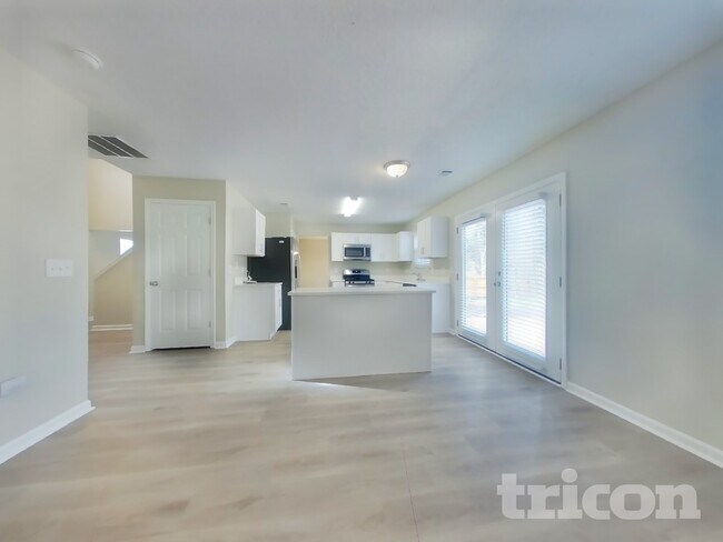 Foto del edificio - 34 Glenabbey Dr