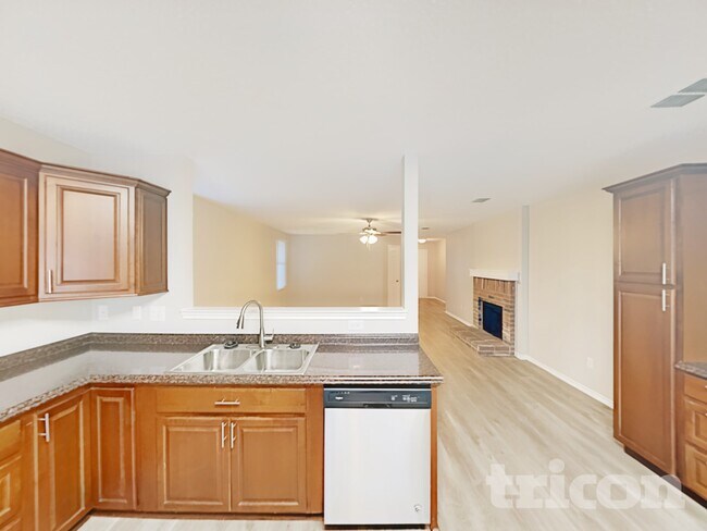 Building Photo - 1728 Rialto Way