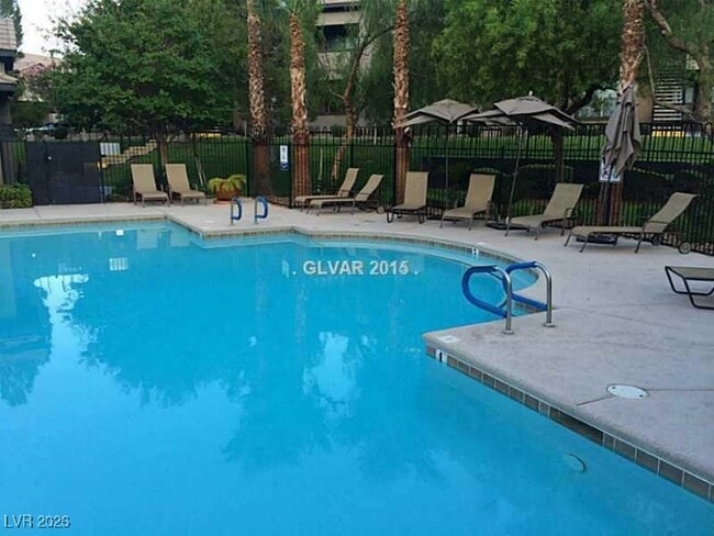 Building Photo - 45 Maleena Mesa St