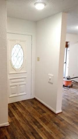 Building Photo - 205 Rolling Hills Ln