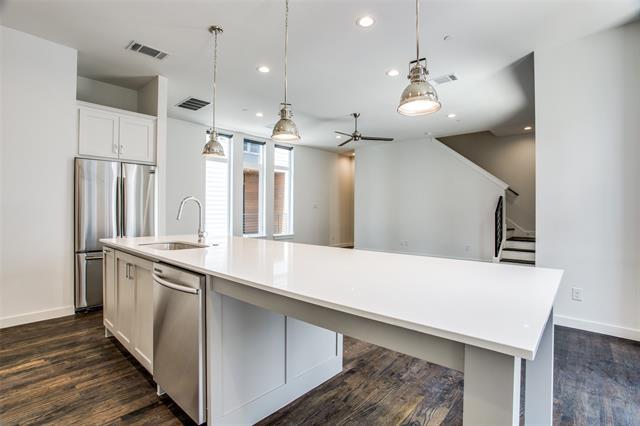 Foto del edificio - 2180 Bennett Ave