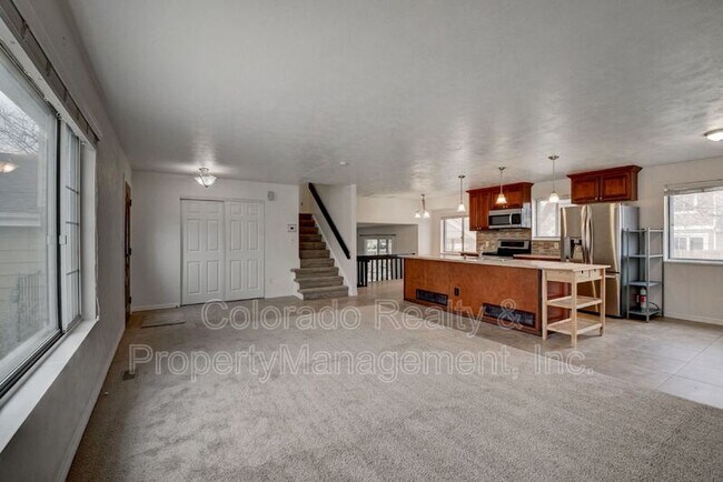 Building Photo - 13017 E Colorado Ave