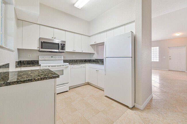 Foto del edificio - ~ Condo in The Cove Fort Myers ~