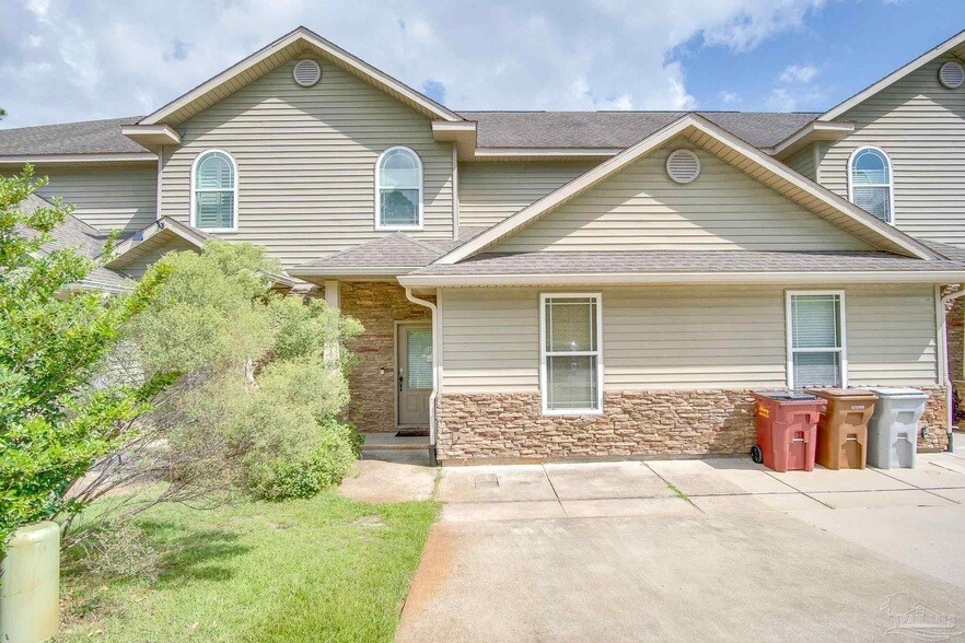 Foto principal - 1768 Sound Haven Ct