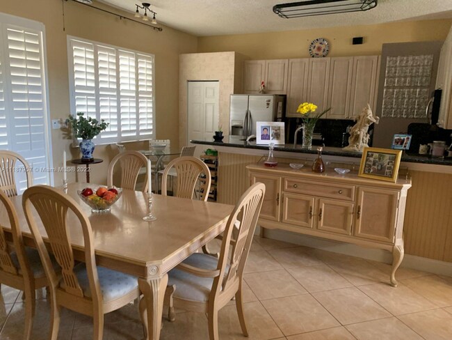 Foto del edificio - 440 SE 23rd Ln