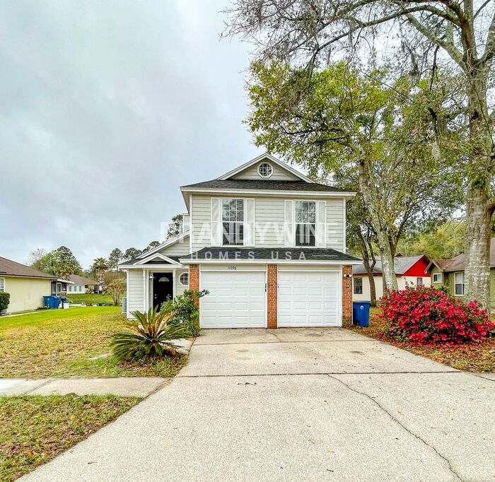 Primary Photo - Fabulous 3BR! Be the first one to apply!