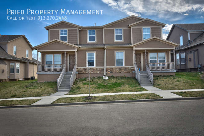 Foto principal - 282 N Ferrel St