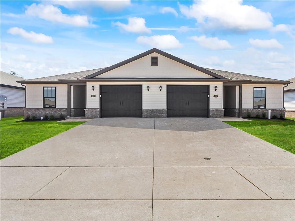 Foto principal - 101 NW 63rd Ave