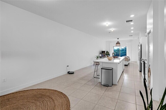 Building Photo - Northwest 104th Avenue, Doral, FL 33178 - ...