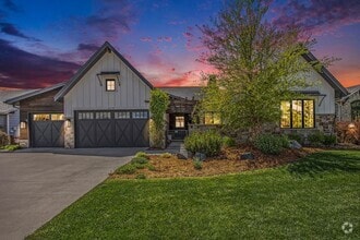 Building Photo - 4039 Grand Park Dr