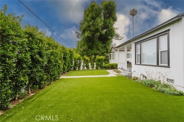 Foto del edificio - 6438 Lindley Ave